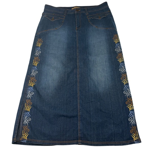 Denim d Gree Dresses & Skirts - Denim d Gree 16W Embroidered Western Maxi Skirt Dark Wash Blue Side Slit Studded